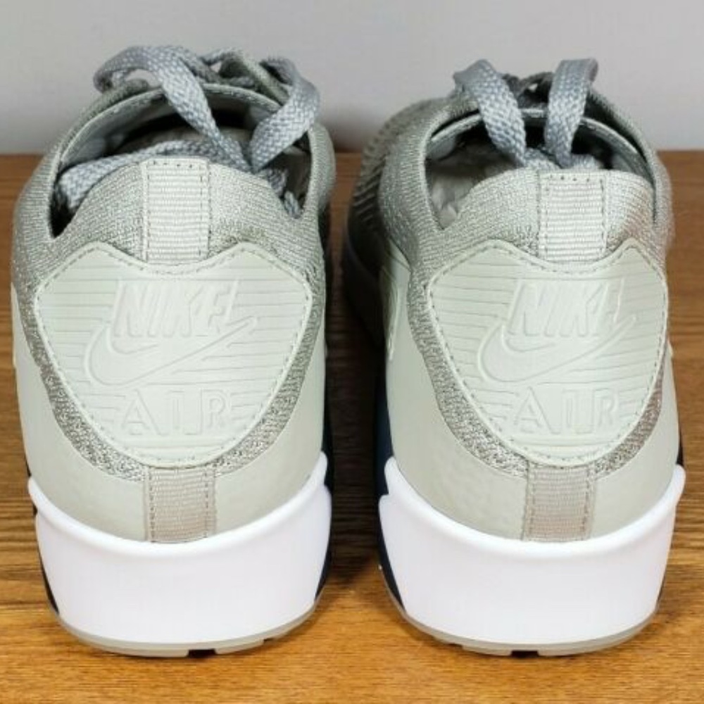 Nike Air Max 90 Ultra 2.0 Flyknit (Size 9) - Picture 6 of 8